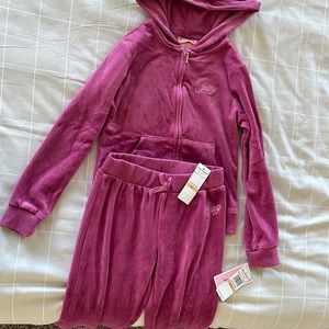 Juicy Couture brand new with tags 2 piece set girls sz 7 pink